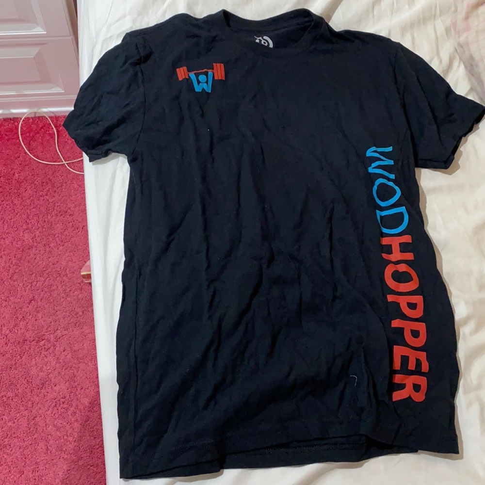 NWOT CrossFit t shirt